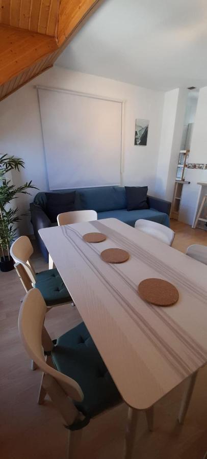 Aras Biescas Apartment ภายนอก รูปภาพ